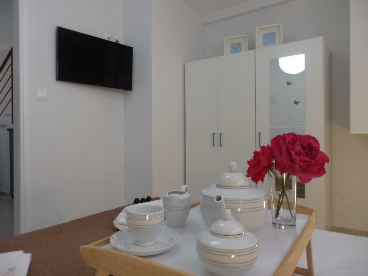 Nikiti Maisonette On The Beach By Luxlikehome מראה חיצוני תמונה