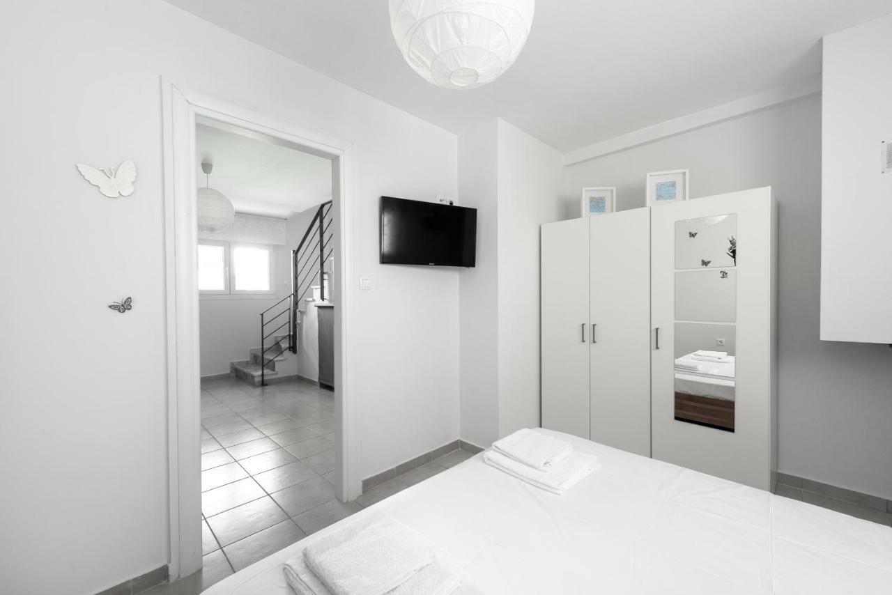 Nikiti Maisonette On The Beach By Luxlikehome מראה חיצוני תמונה